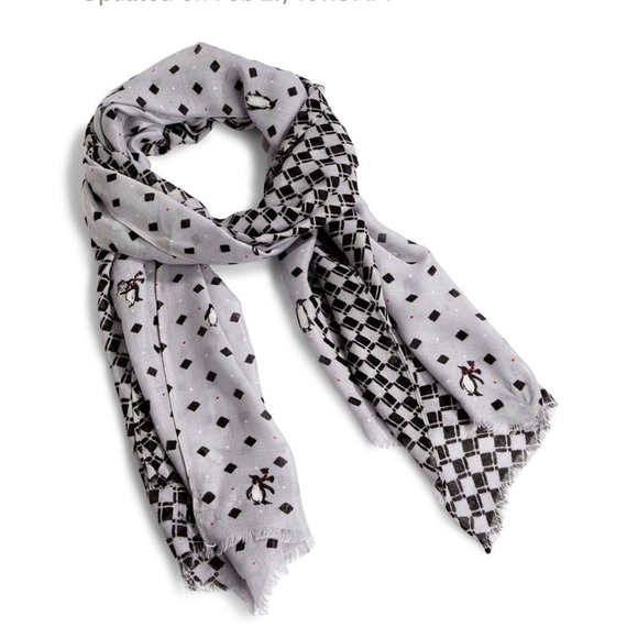 Vera Bradley Playful Penguins Gray Soft Fringe lightweight oblong Scarf New - Picture 1 of 9